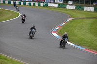 Vintage-motorcycle-club;eventdigitalimages;mallory-park;mallory-park-trackday-photographs;no-limits-trackdays;peter-wileman-photography;trackday-digital-images;trackday-photos;vmcc-festival-1000-bikes-photographs